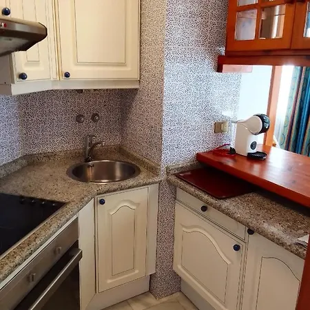 דירה One Bedroom At Playa De La Americas 500 M Away From The With Sea View Shared Pool And Furnished Balcony *