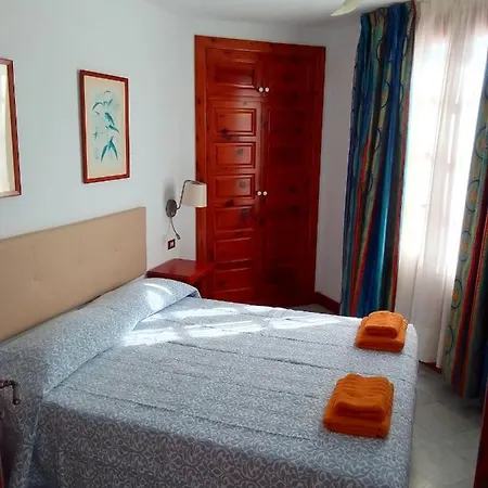 One Bedroom At Playa De La Americas 500 M Away From The With Sea View Shared Pool And Furnished Balcony * פלאייה דה לאס אמריקס