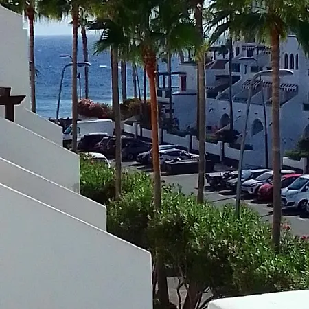 דירה One Bedroom At Playa De La Americas 500 M Away From The With Sea View Shared Pool And Furnished Balcony